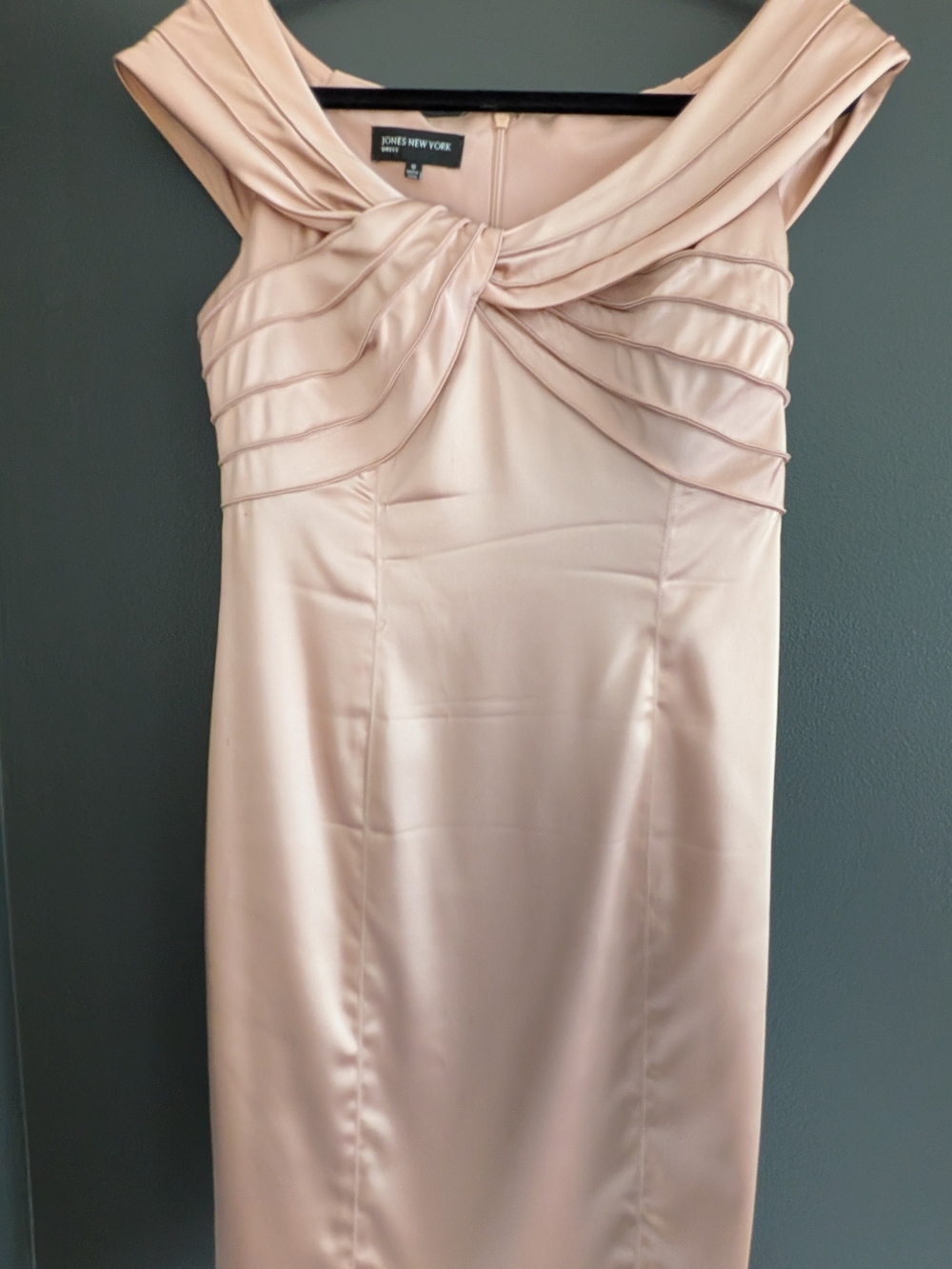 Jones New York Blush Satin Sheath Dress